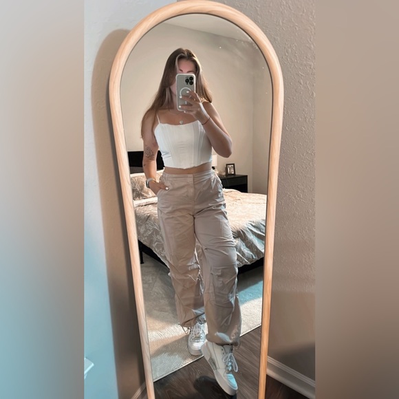 Meet your Posher, Karolina - Picture 2 of 6